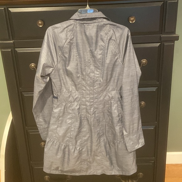 Athleta City Chic zip up Jacket - Picture 7 of 16